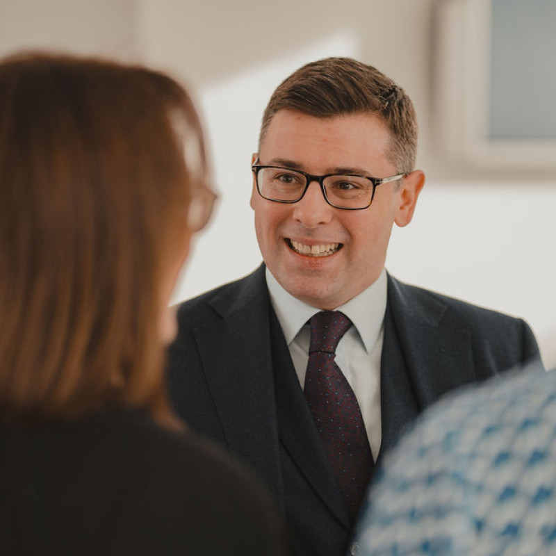 What is the difference between civil and commercial litigation?