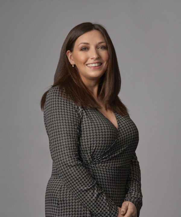 Sarah Davisworth.jpg