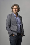 Jonathan Holden