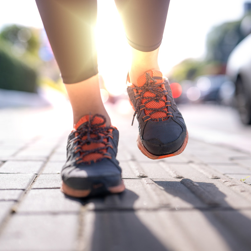 Runner Injured by Trailing Wire Outside Property Secures £13,500 Compensation