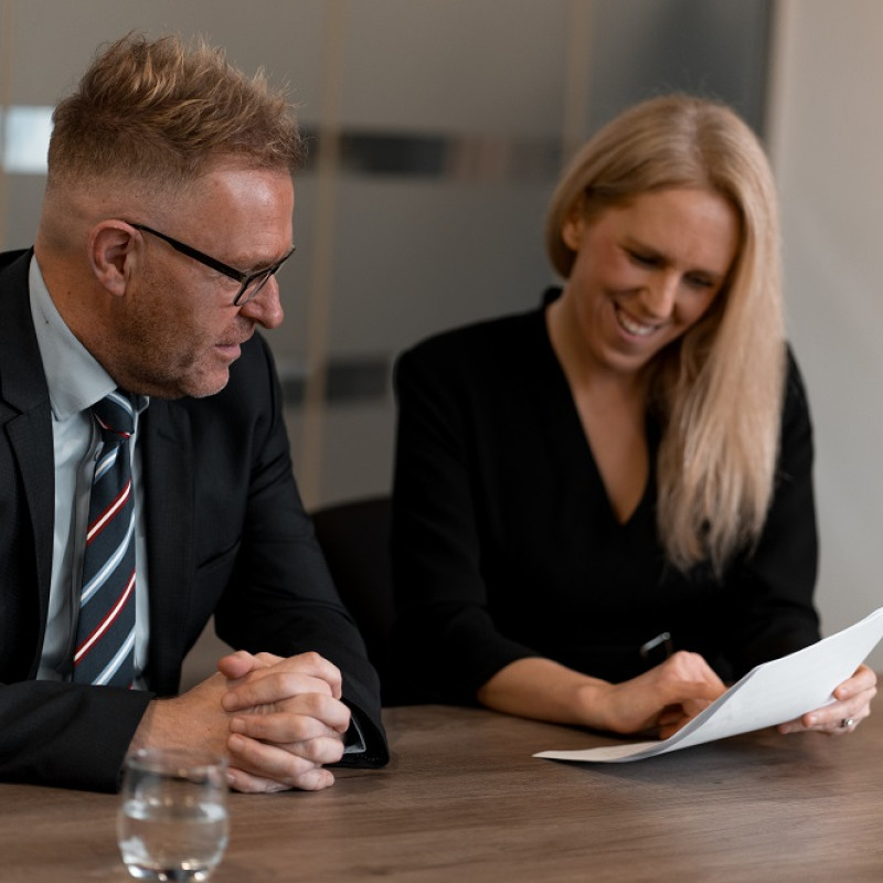 Why choose our contract dispute solicitors?