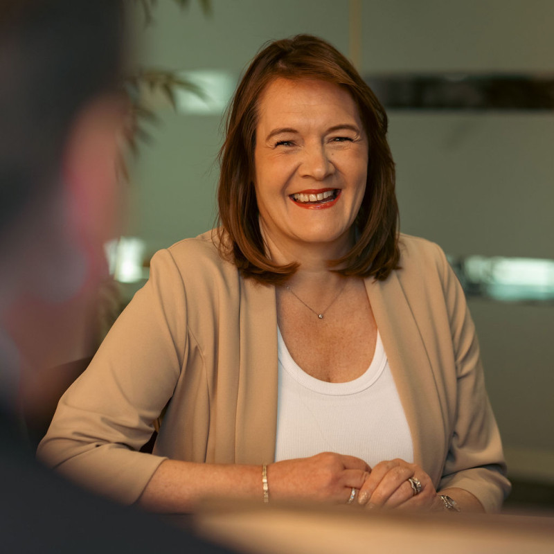 What should a solicitor do when selling a house?